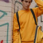 Sztuka koloru w męskiej garderobie: 7 prostych zasad, które dają efekt WOW