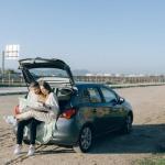 Długi wyjazd autem bez stresu: jak ułożyć idealną trasę i cieszyć się drogą