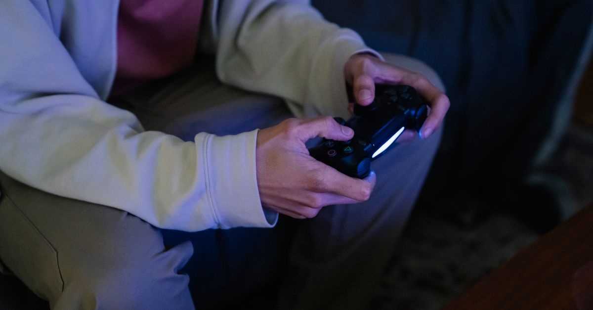 Mniej wydatków, więcej zabawy: sprytne lifehacki na tańsze granie bez wyrzeczeń